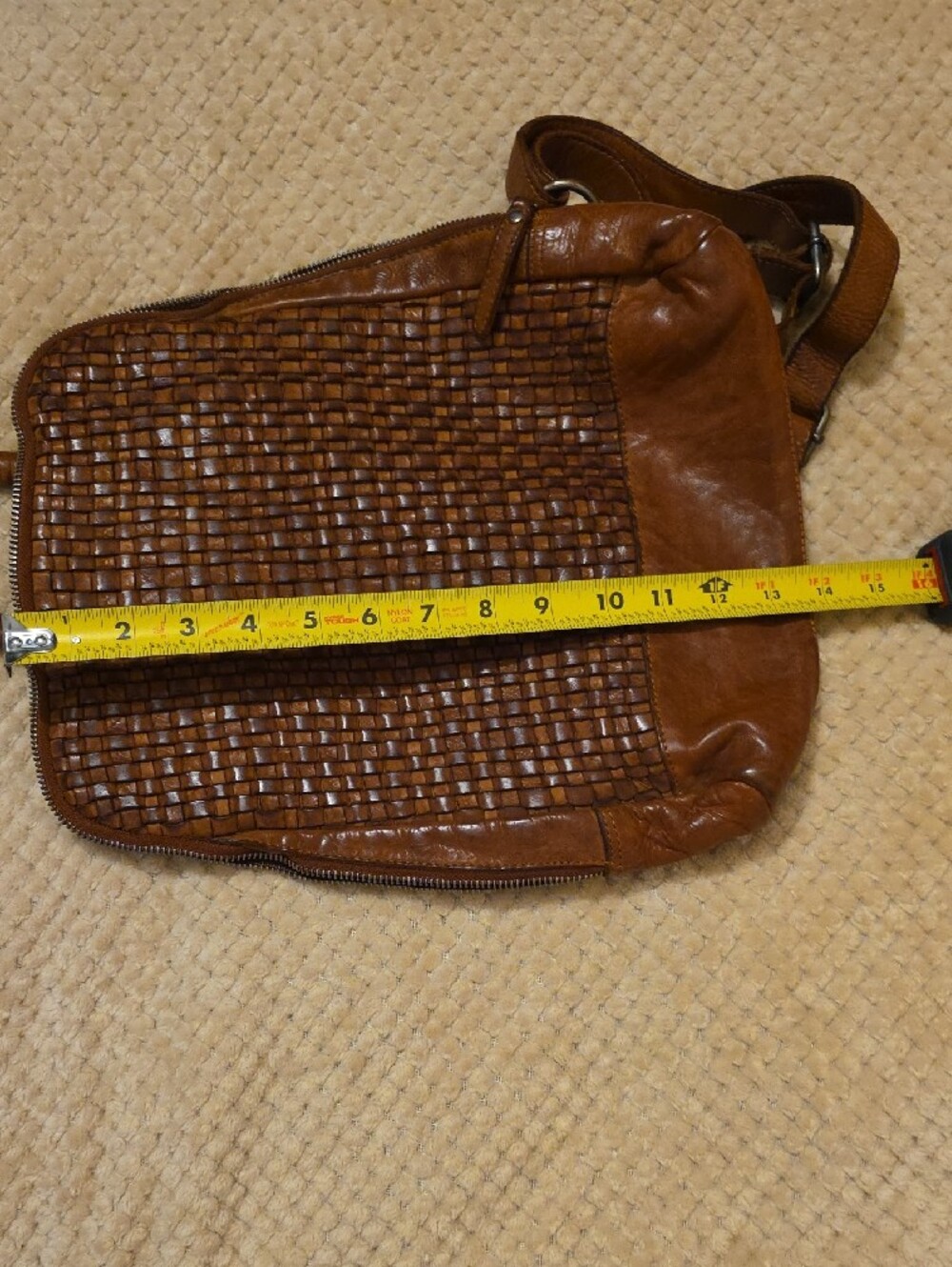 Vilenca Woven Leather Brown Backpack - Picture 9 of 11